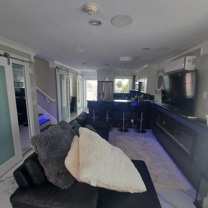 Beautiful Bright 3 Bed Townhouse Leilighet Vancouver Eksteriør bilde