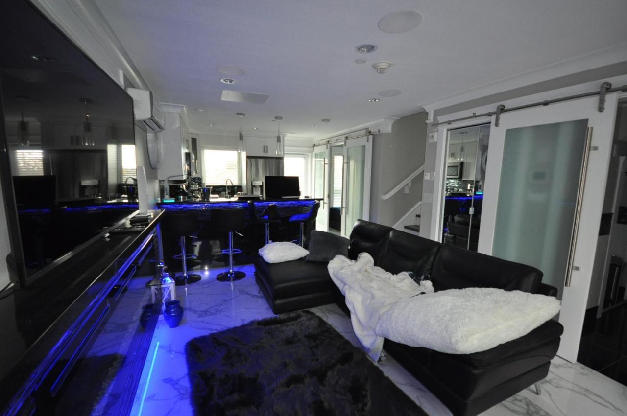 Beautiful Bright 3 Bed Townhouse Leilighet Vancouver Eksteriør bilde