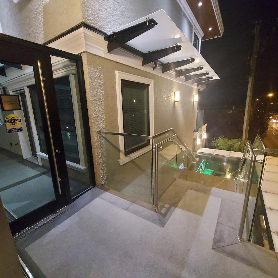 Beautiful Bright 3 Bed Townhouse Leilighet Vancouver Eksteriør bilde